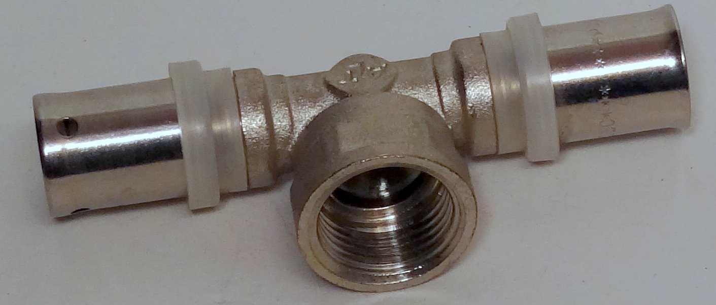 ALT-P 232 Тройник пресс ВР 16х1/2"