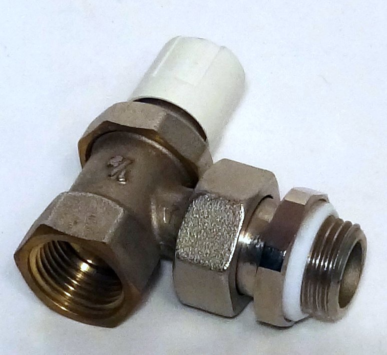 Клапан запорный угловой 1/2" RBM R.9 