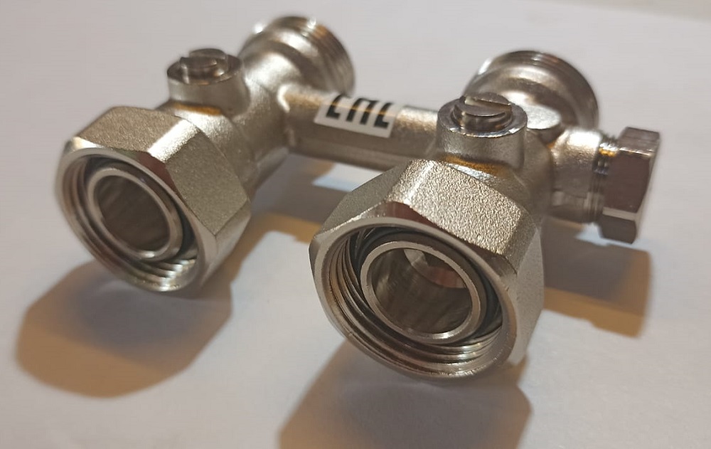 Узел нижнего подключения 3/4х3/4" прямой Smart Radi Uponor